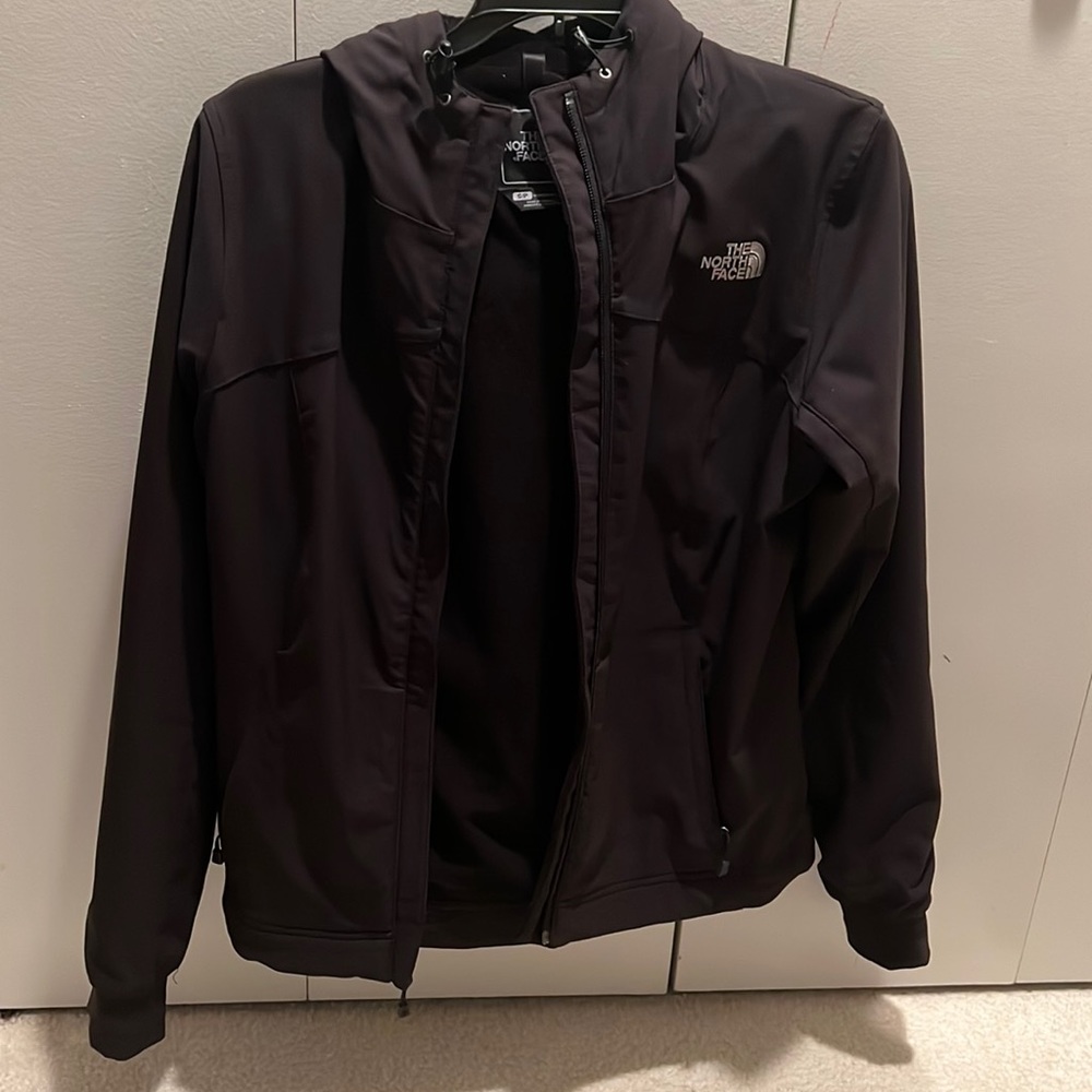 The North Face Maddie Raschel Hoodie Jacket. black. Small